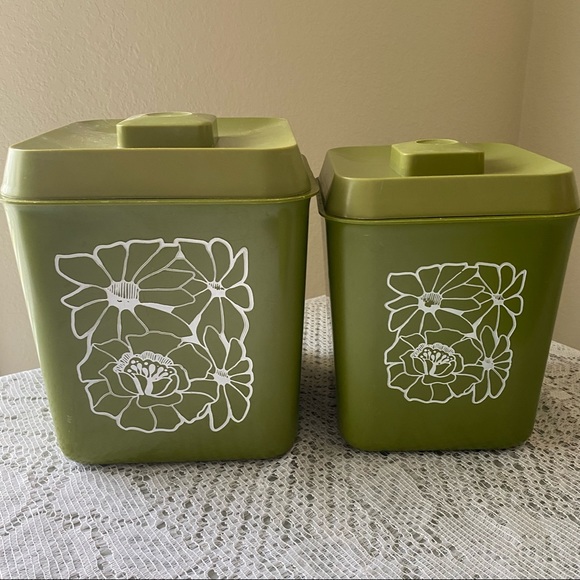 •Vintage• Green Floral Square Canisters; Plastic, Set of 4 - Retro Kitchen - Picture 6 of 15